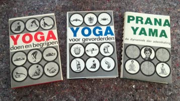 GRATIS Yogaboeken van Andre von Lysebeth, drie stuks.