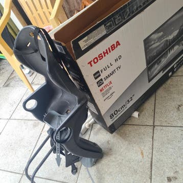 Gratis: Toshiba TV, ventilator, kinderstoe