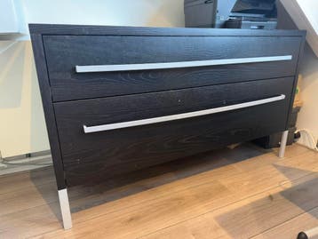 Gratis grote Ikea ladekast 140x81x48
