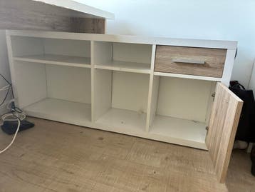 Hoekbureau met kastje - ideaal voor kleine kamers