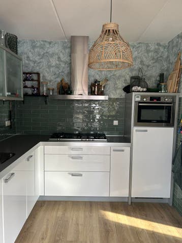 Gratis complete keuken! Gereserveerd voor A.
