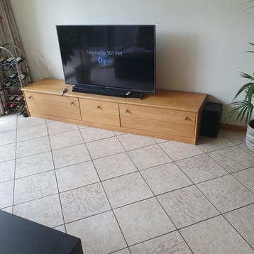 Ladekast / TV meubel - 230 cm lang, GRATIS AFHALEN