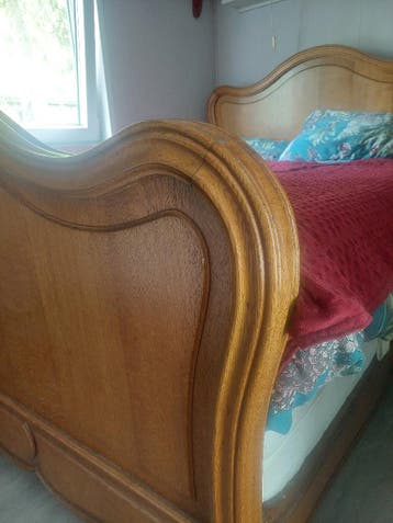 Gratis: nostalgisch Bed 140 x 200 cm
