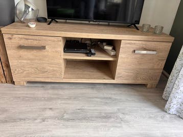 Tv meubel gratis!