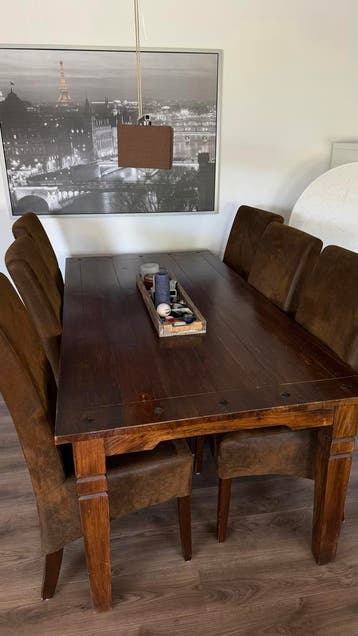 Eettafel met 6 stoelen - Massief hout