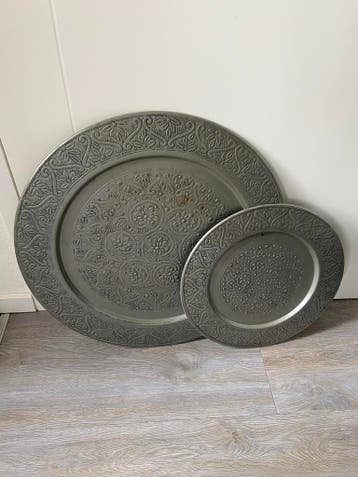 2 decoratieve schalen met oosters motief
