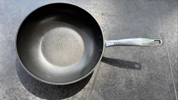 Kitchenaid Wok 28cm - Gebruikt & beschadigd