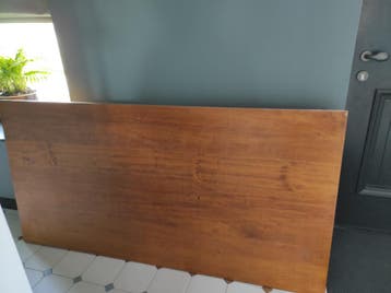 Gratis tafel 180x90 met poten