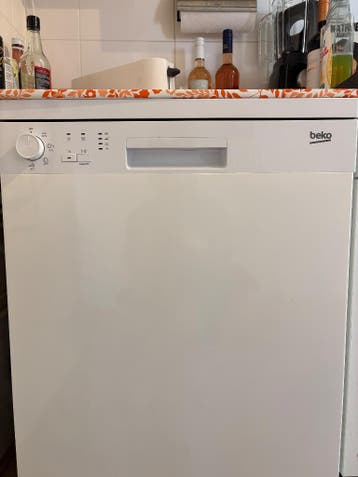 Beko vaatwasser met kapotte slang, werkt verder nog goed