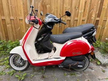 Twee bromscooters gratis af te halen