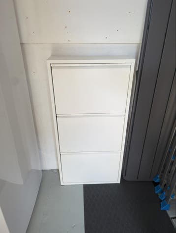 Aluminium schoenenkast