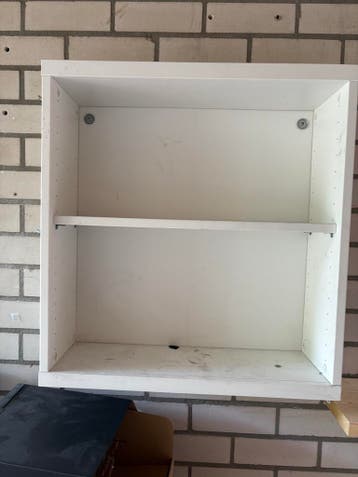 Gratis Besta kastje - Ideaal voor extra opbergruimte