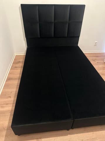 GRATIS OP TE HALEN! Boxspring 140x200