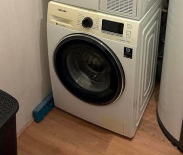 Gratis Wasmachine (10 jaar oud, werkt perfect) - Den Haag