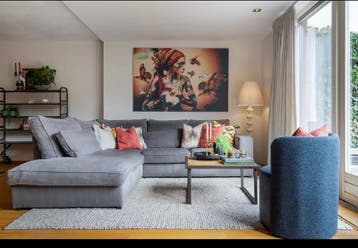 Gratis Hoekbank incl poef 270x250x105cm GRATIS