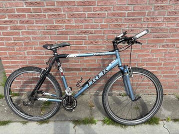 Mountainbike Trek 8500 (gratis en werkend)