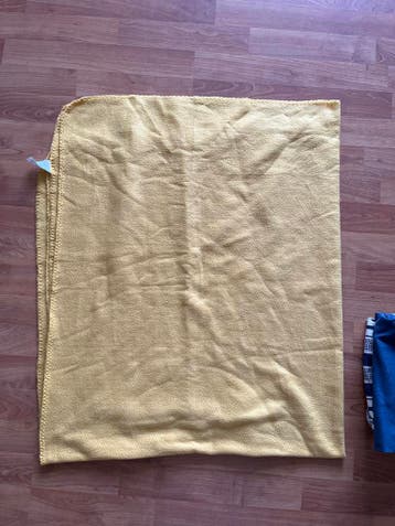 Gele HEMA Fleece Deken - 100% Polyester