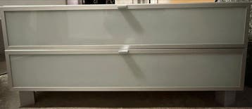 Strak TV-meubel/dressoir met glazen deuren