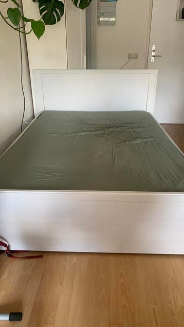 Gratis bed 140x200
