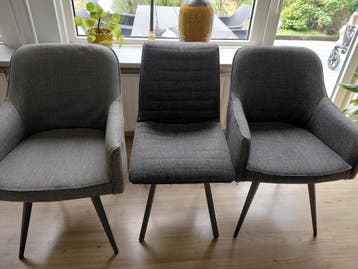 Gratis eetkamerstoelen