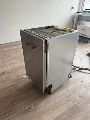 Gratis Ikea vaatwasser - niet werkend