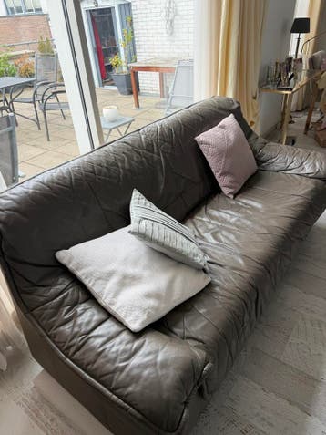 Comfortabele grijze leren bank - 3 persoons, gratis