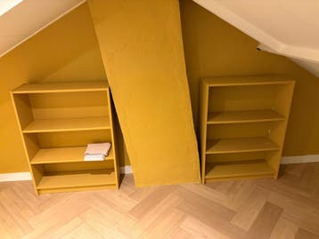 Ikea boekenkastje 1x - gratis ophalen as woensdagochtend