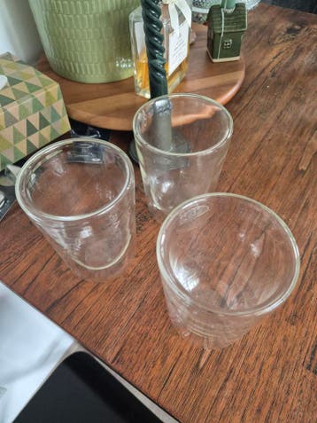 GRATIS! 3 dubbelwandige thermokoffiebekers