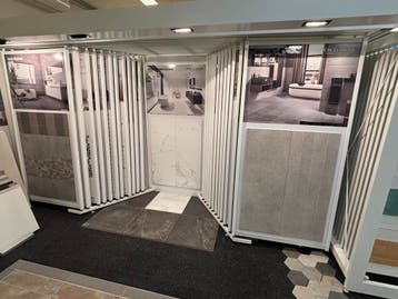 GRATIS tegelkast tegeldisplay presentatiekast accupannelkast