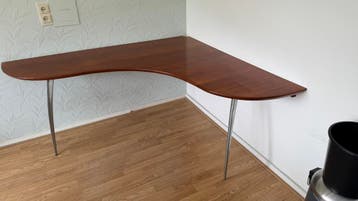 Gratis af te halen: hoektafel/bureau