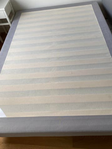 Ikea bed 140x200cn