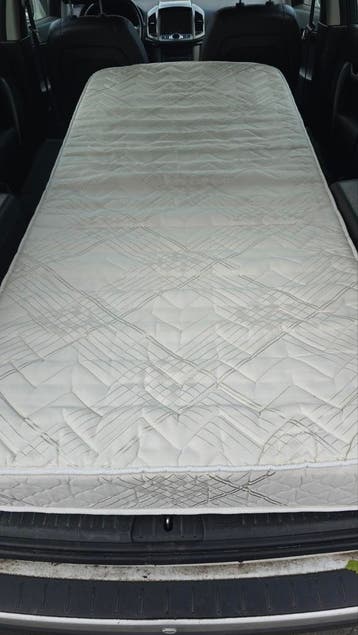 1 persoons matras gebruikt.90x200.