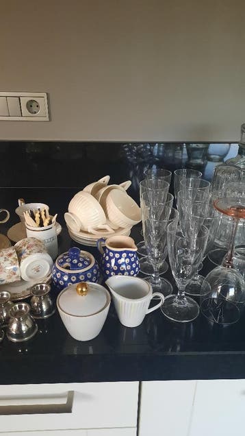 Kop/schotels eidop glas enz. Alleen alles in 1 keer