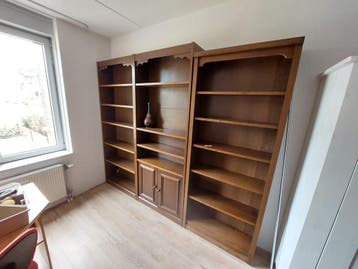 3 Boekenkasten gratis af te halen voor donderdag