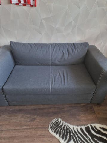Grijze slaapbank - Compact en comfortabel