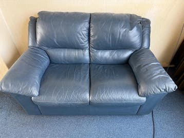 Comfortabele tweepersoons leren bank - Blauw