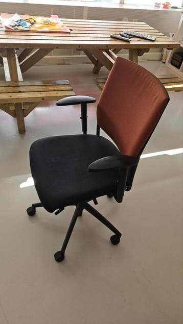 5x Bureaustoelen - Gratis Ophalen