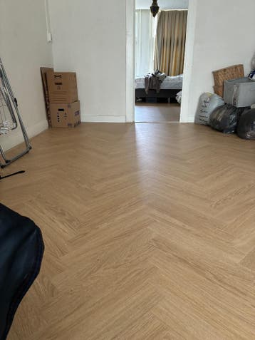 Visgraat vloer minstens 40m2