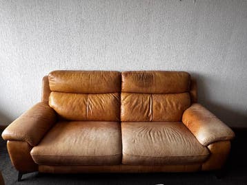 Cognac/lichtbruine bank -GRATIS!