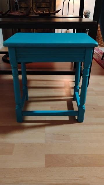 Turquoise bijzettafel/nachtkastje