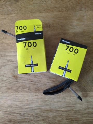 Decathlon Binnenbanden 700x23-32 Presta 48mm (2 stuks)