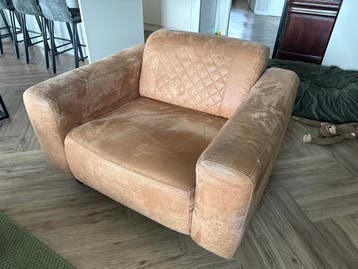 Loveseat - Gebruikt met lichte schade - Gratis af te halen