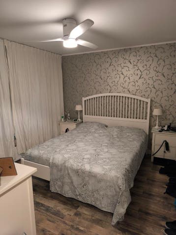GRATIS! Wit tweepersoonsbed met elektr. lattenbodems 160x200