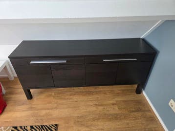 Zwartbruin dressoir - gratis