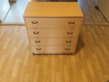 Gratis beuken fineer ladekast.