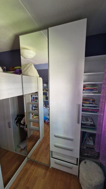 Twee PAX kasten (gratis)