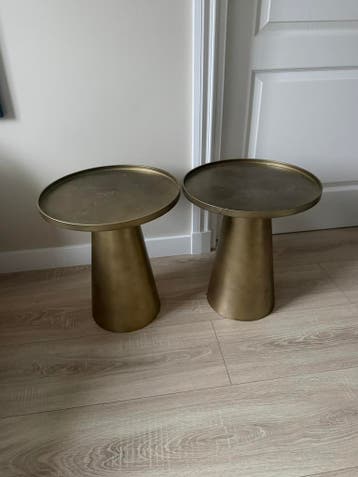 Gouden bijzettafels