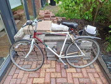 Mountainbike gratis op te halen - lekke voorband