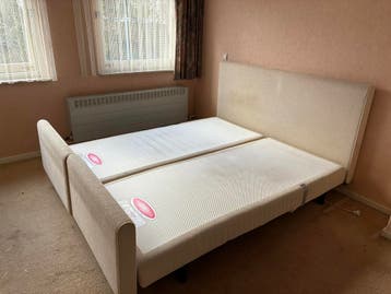 Tweepersoonsbed met stoffen bekleding - 180x200 cm