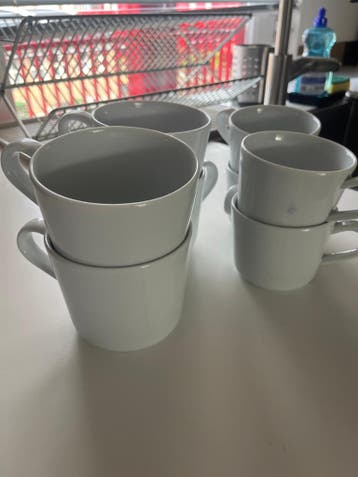 free ikea mugs 4 large 4 small